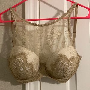 NWT Victoria secret bra